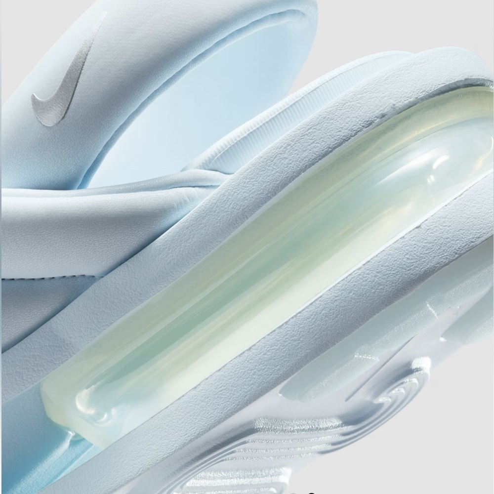 🆕 NIB Nike Air Max Isla women’s Sandals size 10 blue/tint metallic/silver - Picture 8 of 8